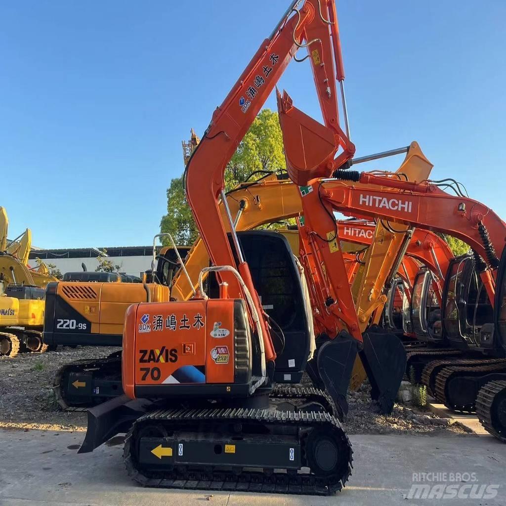 Hitachi ZX 70 대형 굴삭기 29톤 이상