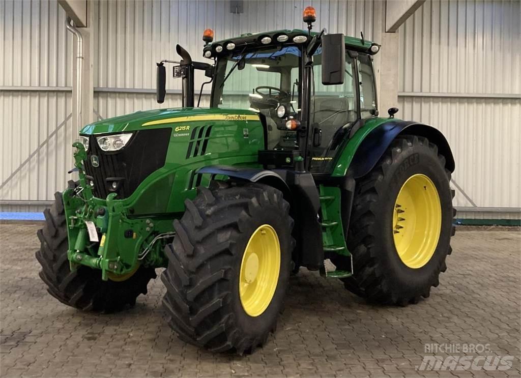 John Deere 6215R 트랙터