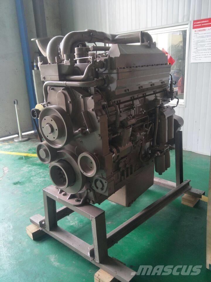 Cummins KTTA19-C700 엔진