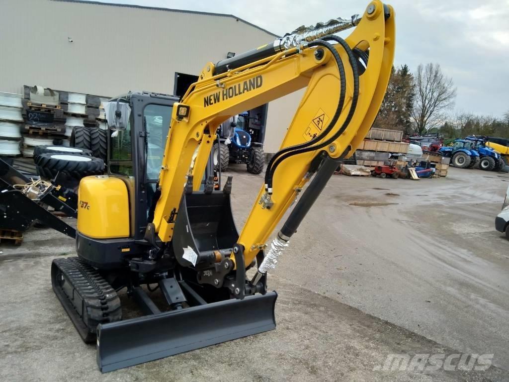 New Holland E37C 소형 굴삭기 7톤 미만