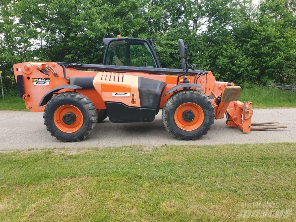 JCB 540-140 텔러 핸들러