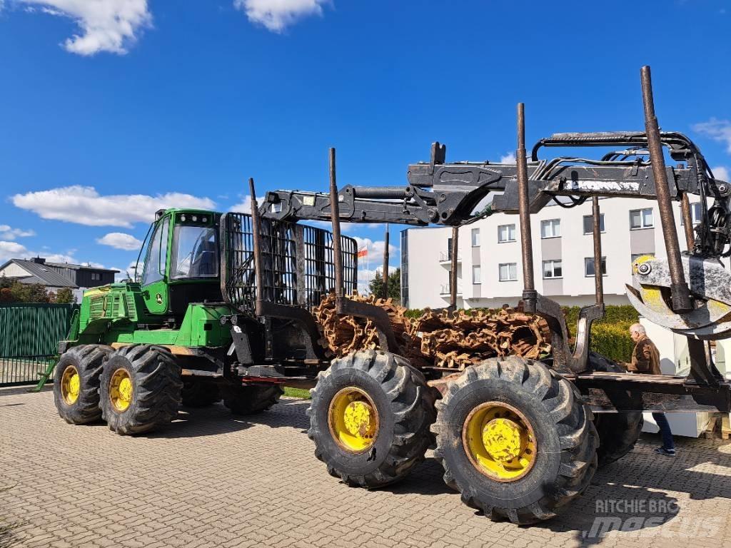 John Deere 1910G 원목 포워더