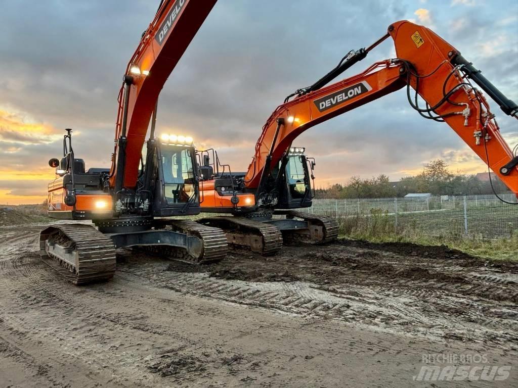 Doosan DX 255 대형 굴삭기 29톤 이상