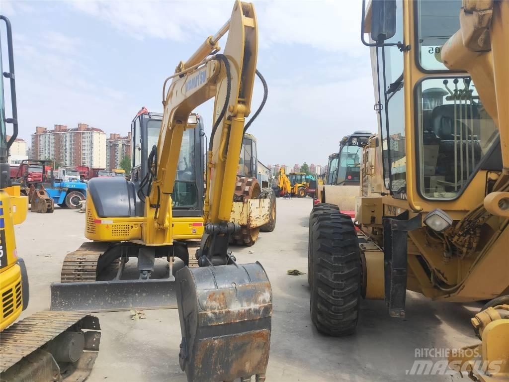 Komatsu PC56-7 대형 굴삭기 29톤 이상