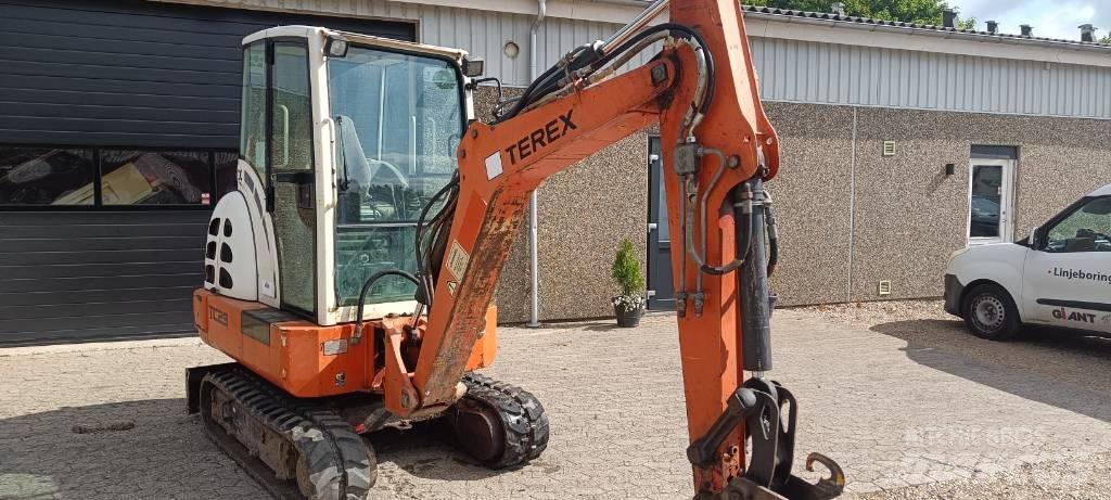 Terex TC 29 소형 굴삭기 7톤 미만