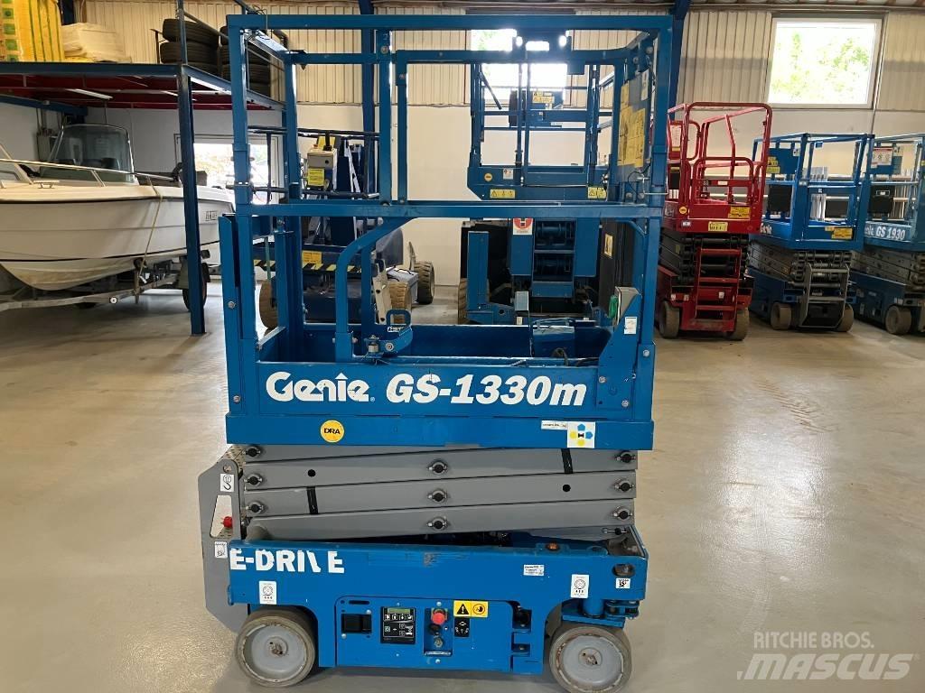 Genie GS 1330 가위형 리프트