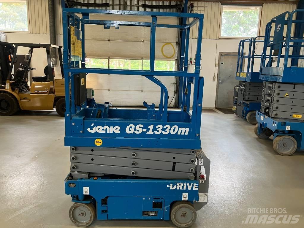 Genie GS 1330 가위형 리프트