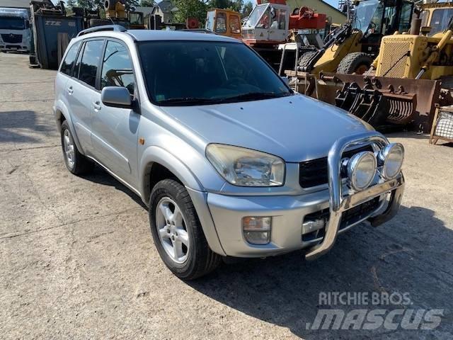 Toyota RAV-4 자동차