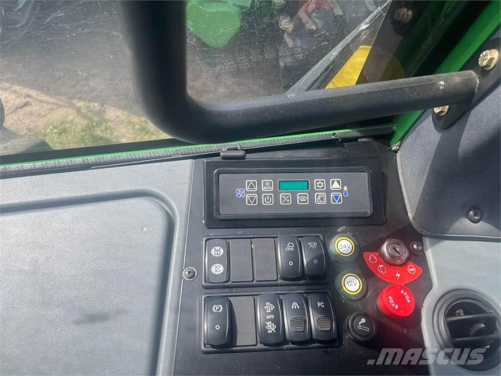 John Deere 1270 E 원목 하베스터