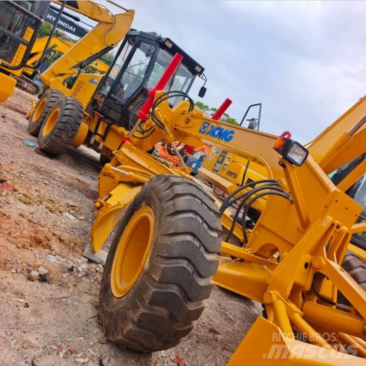 XCMG GR 215 그레이더