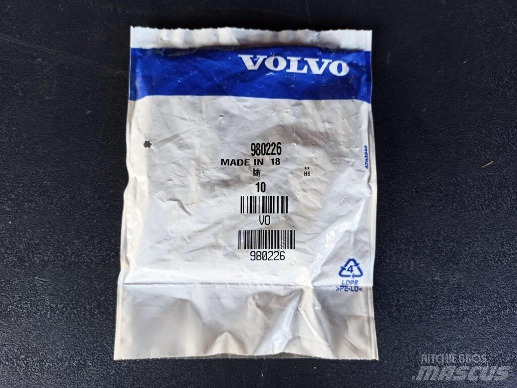 Volvo STUD 980226 운송 장비 - 기타