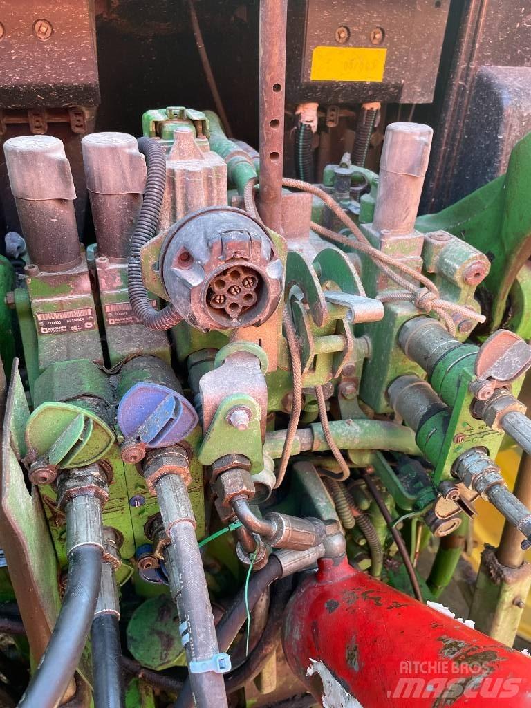 John Deere 6630STD 트랙터