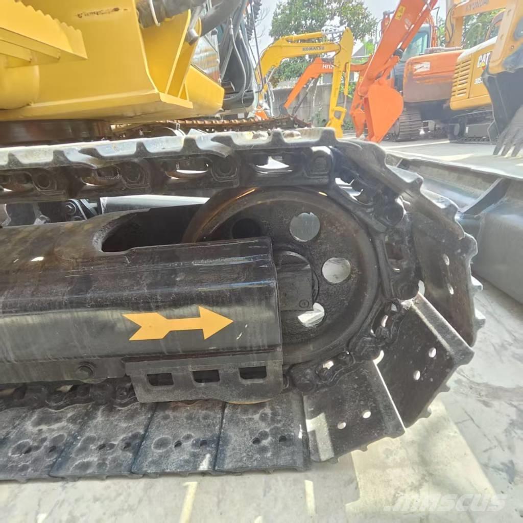 CAT 305.5 E2 소형 굴삭기 7톤 미만