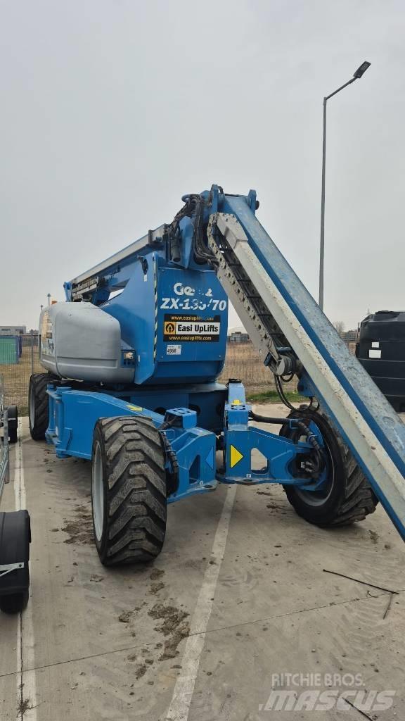 Genie ZX 135/70 관절형 전동이동 리프트