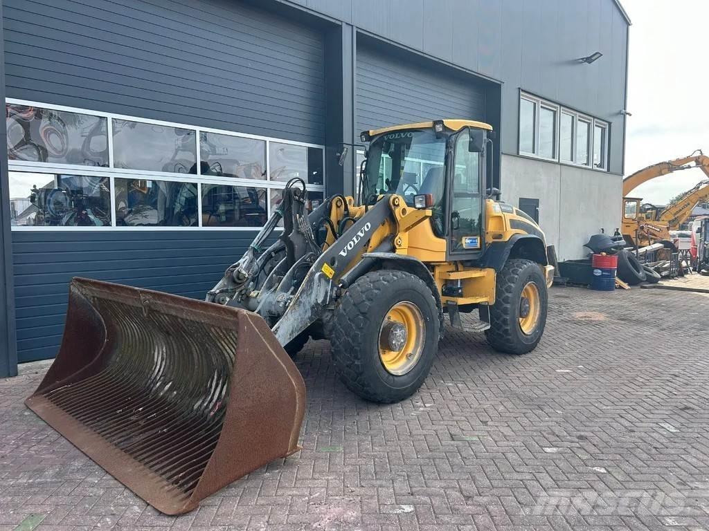 Volvo L45G  휠로우더