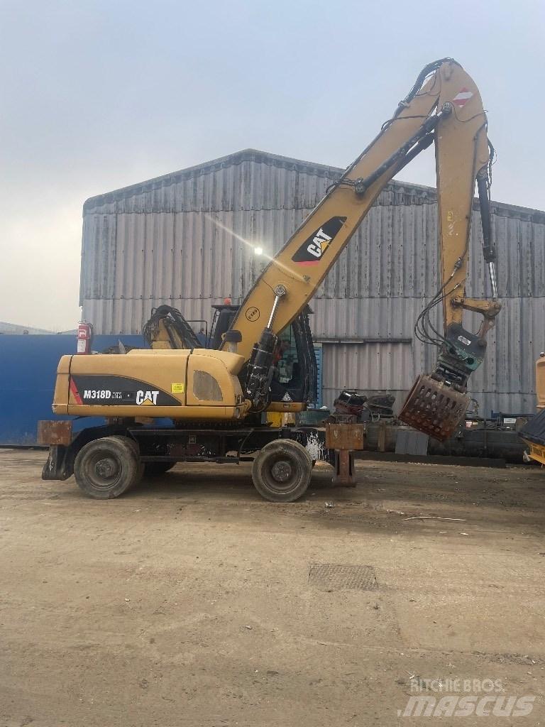 CAT 318 dmh 자재 장비 - 기타