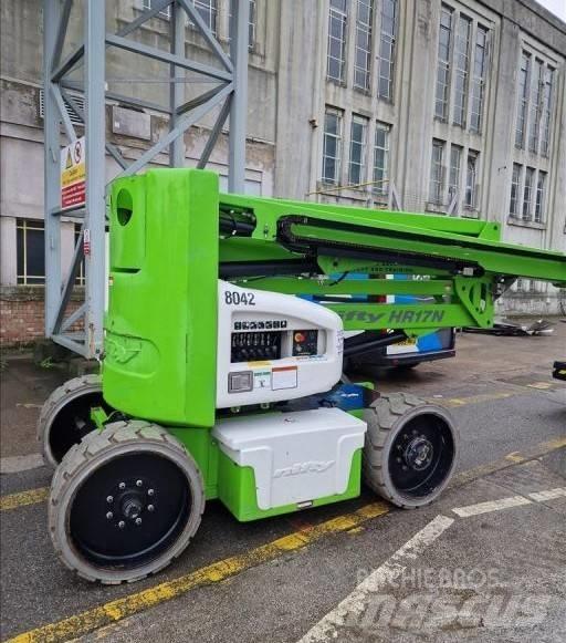 Niftylift HR17 NE 관절형 전동이동 리프트