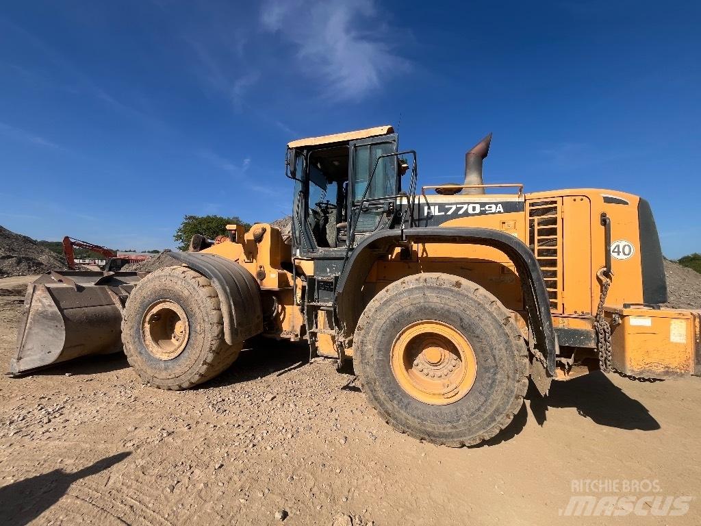 Hyundai HL 770-9 A  휠로우더