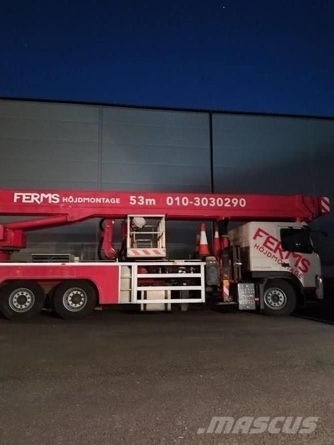 Bronto Bronto S53XTD 트럭 탑재 고소작업대