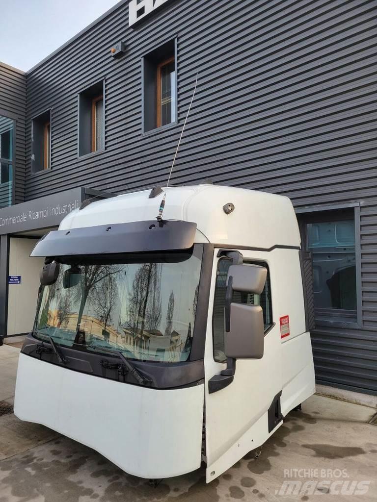Renault T model 캐빈 및 인테리어