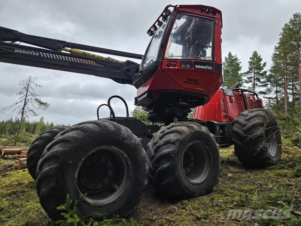 Komatsu 911.5 원목 하베스터