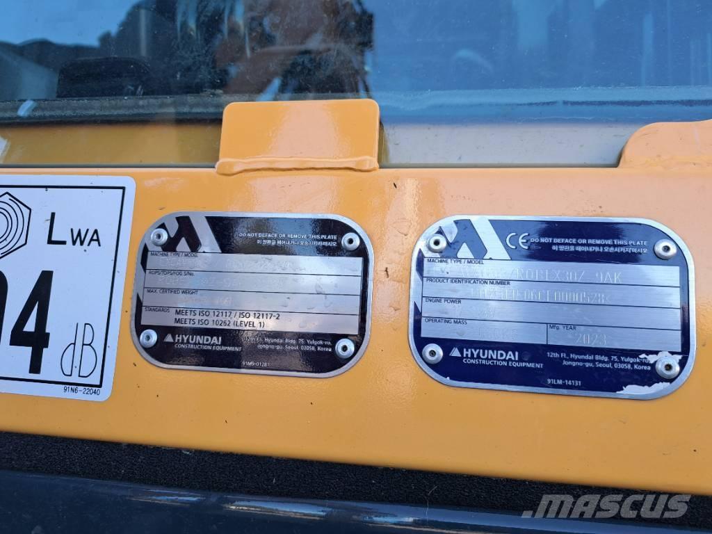 Hyundai R30 Z-9AK 소형 굴삭기 7톤 미만