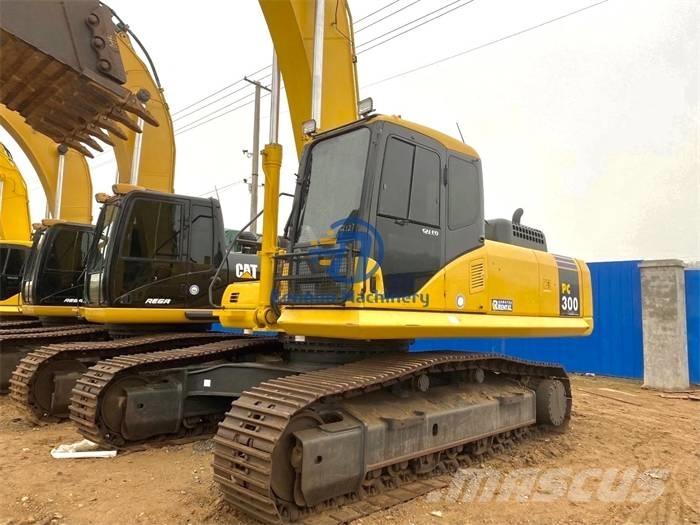 Komatsu PC 300-7 대형 굴삭기 29톤 이상