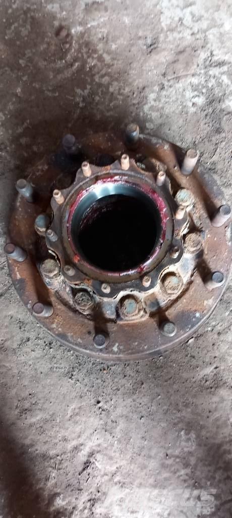 Scania 94 D.   1382884 차축