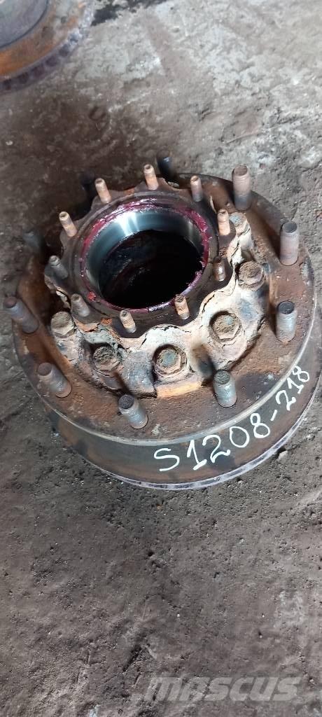 Scania 94 D.   1382884 차축