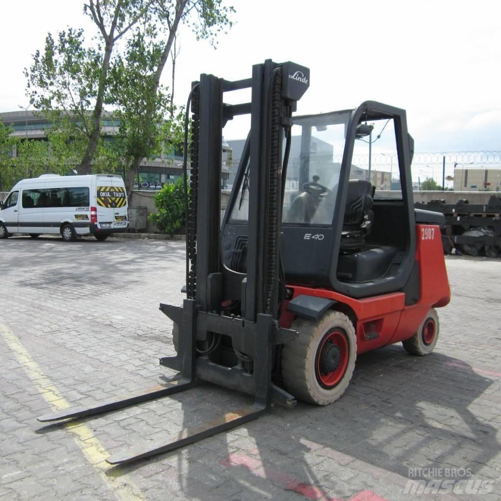 Linde E40P 전동 지게차