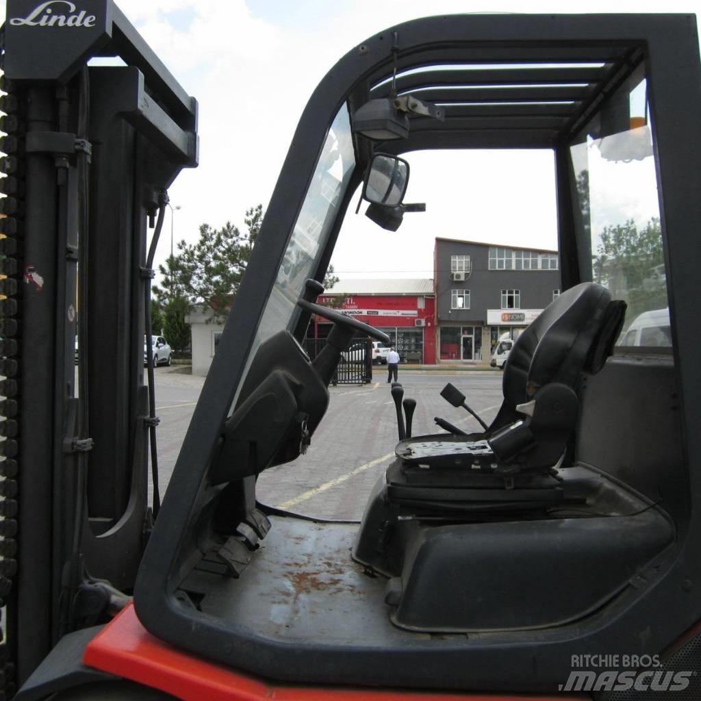 Linde E40P 전동 지게차