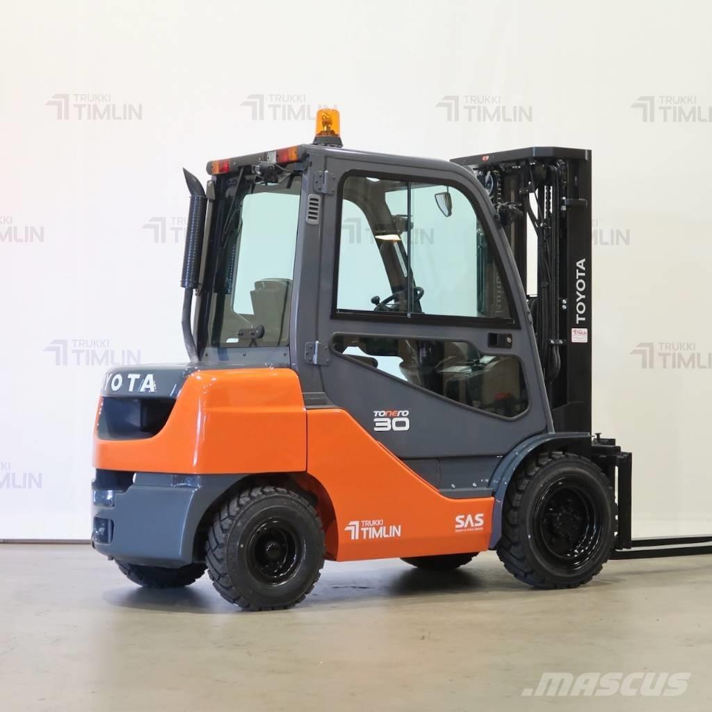 Toyota 02-8FDF30 디젤 지게차