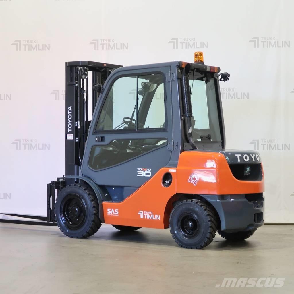 Toyota 02-8FDF30 디젤 지게차
