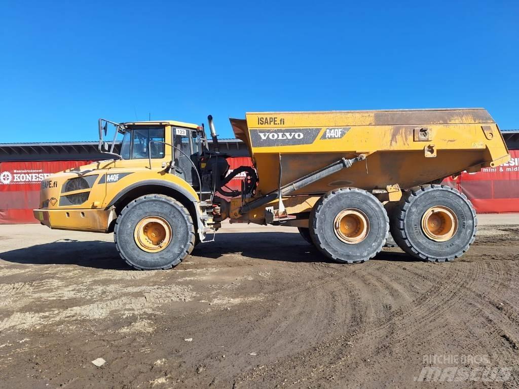 Volvo A40F DUMPPERI 연결식 홀러