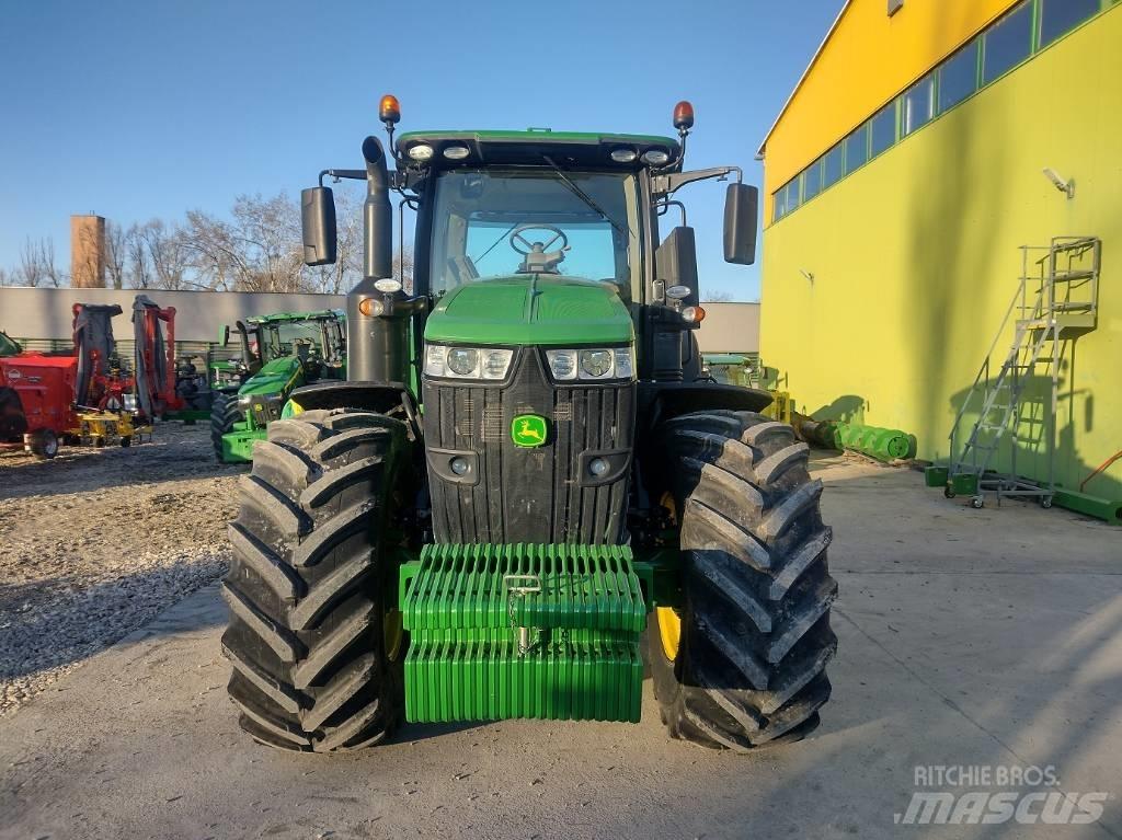 John Deere 7270 R 트랙터