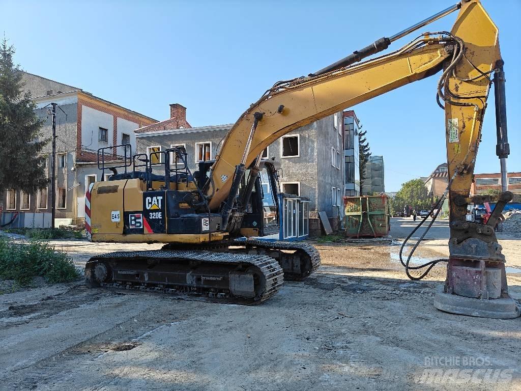CAT 320 EL 대형 굴삭기 29톤 이상