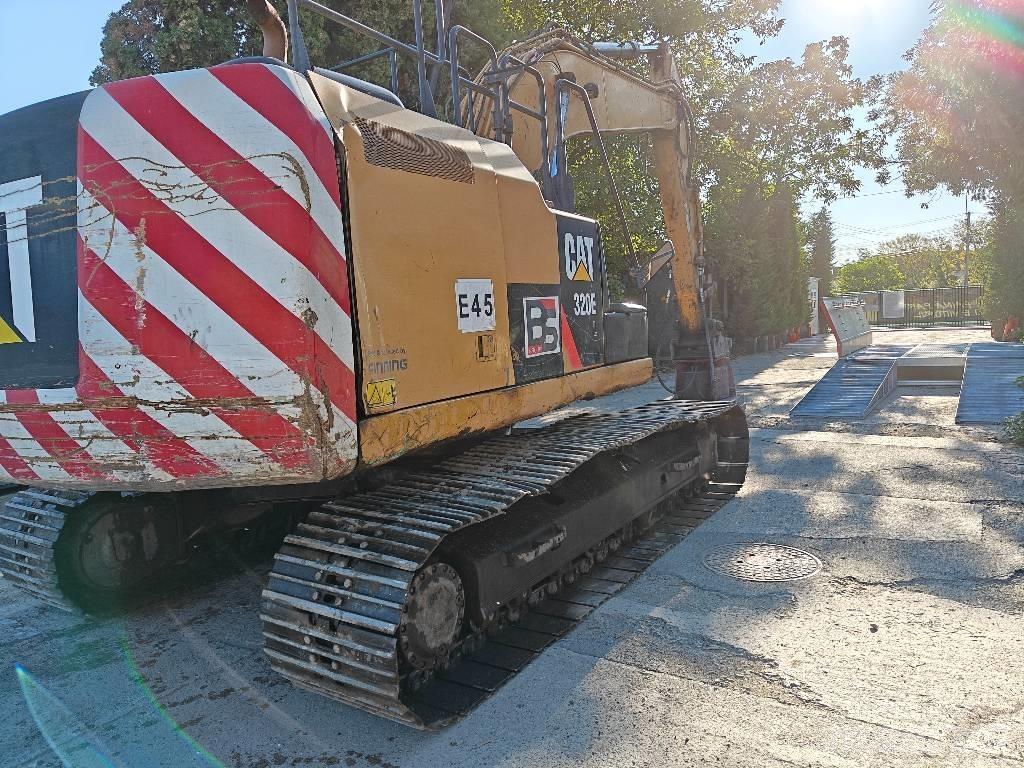 CAT 320 EL 대형 굴삭기 29톤 이상