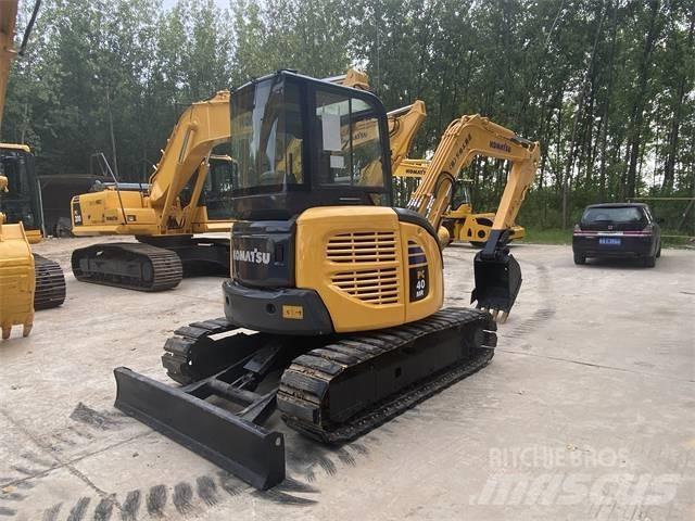 Komatsu PC 40 소형 굴삭기 7톤 미만