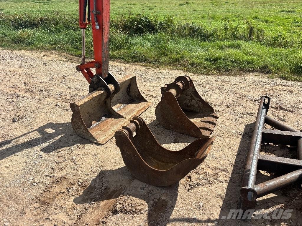 Kubota KX 121-3 소형 굴삭기 7톤 미만