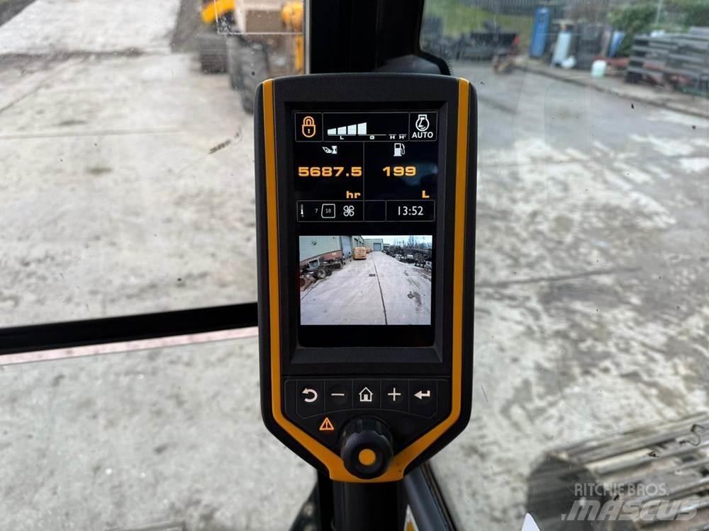 JCB JS145 대형 굴삭기 29톤 이상