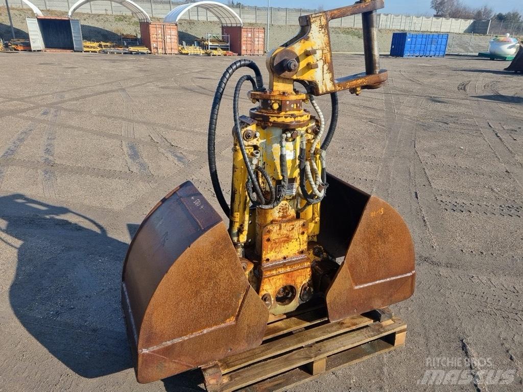 Liebherr 600 MM 집게