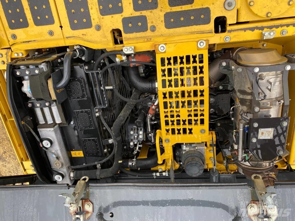 Komatsu PC240LC-10 롱리치 굴삭기