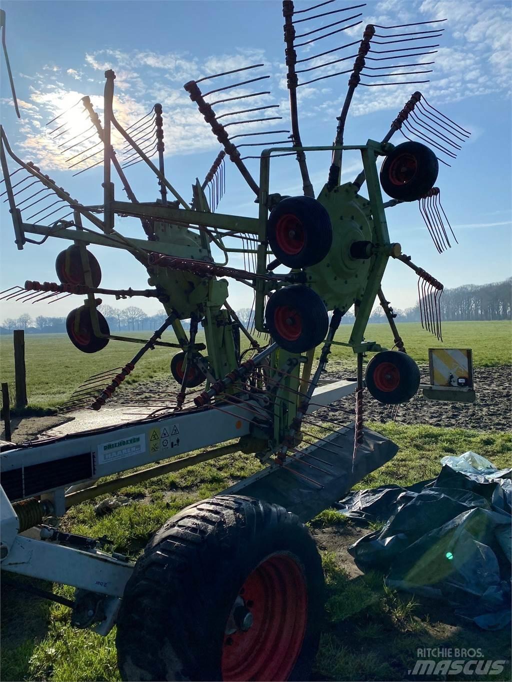 CLAAS liner 3000 갈퀴 및 테더