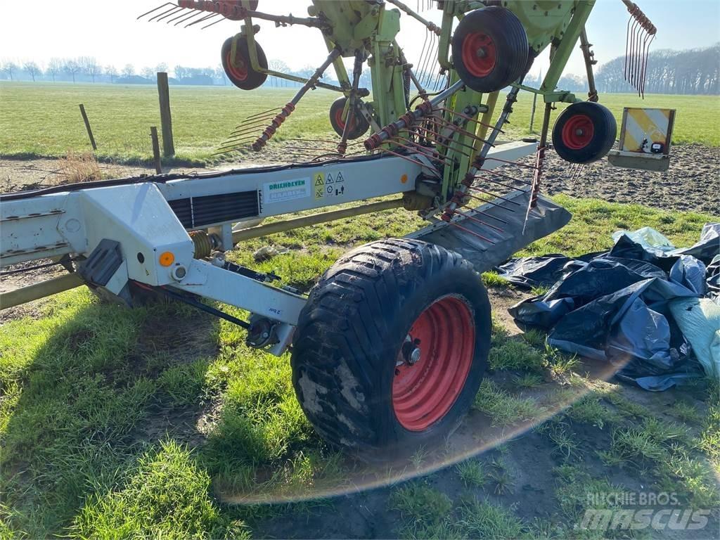 CLAAS liner 3000 갈퀴 및 테더