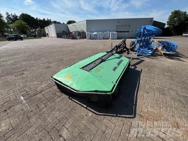 Deutz-Fahr KM 3.27 제초기
