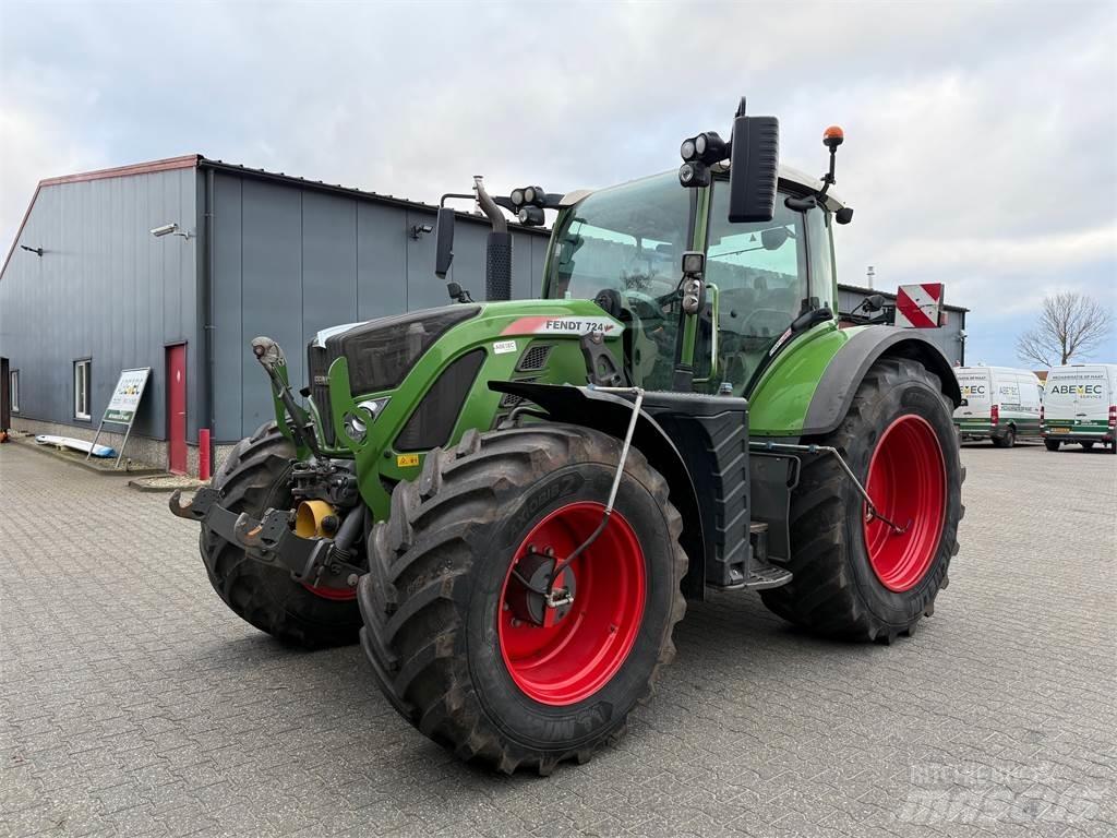 Fendt 724 S4 트랙터