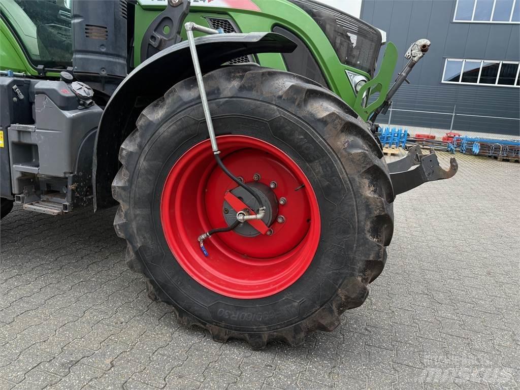 Fendt 724 S4 트랙터