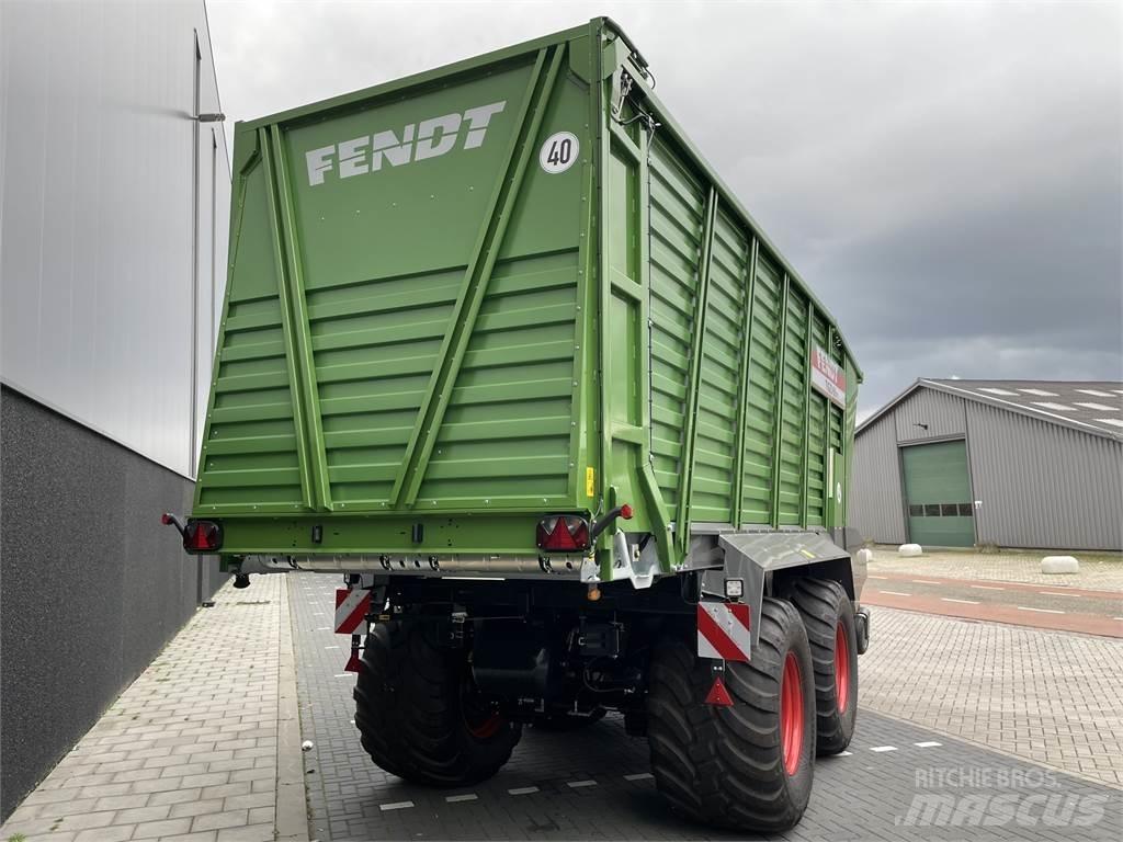 Fendt Tigo 60 PR 자동 적재 트레일러