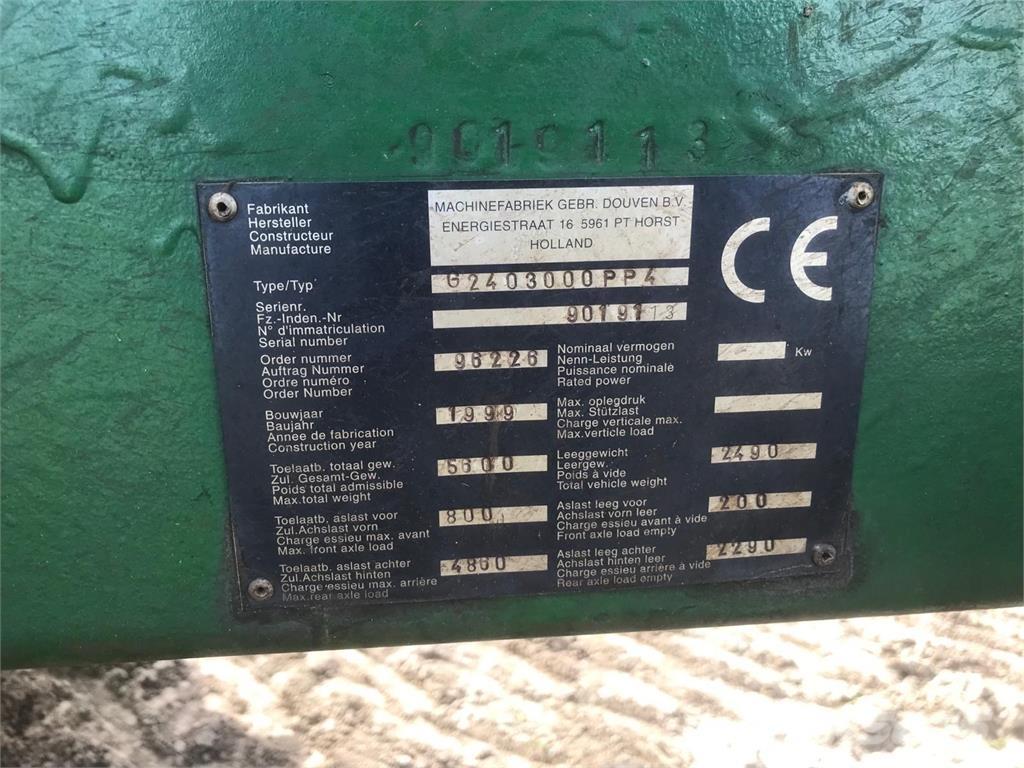 John Deere 624 자주 동력 분무기