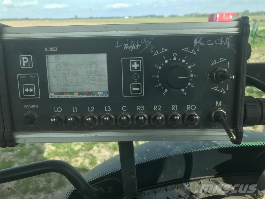 John Deere 624 자주 동력 분무기